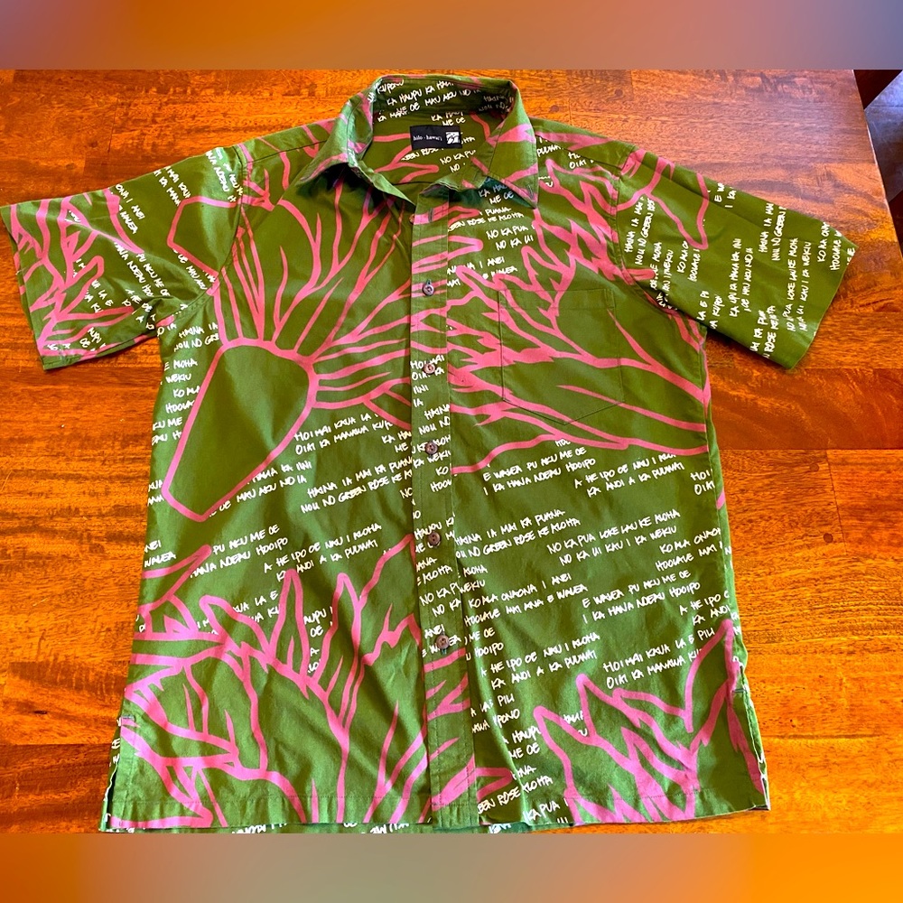 Sig Zane large men’s aloha shirt.